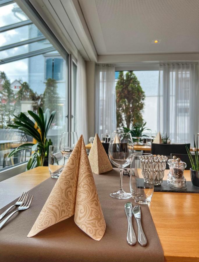 Hotel Hecht Rheineck ภายนอก รูปภาพ
